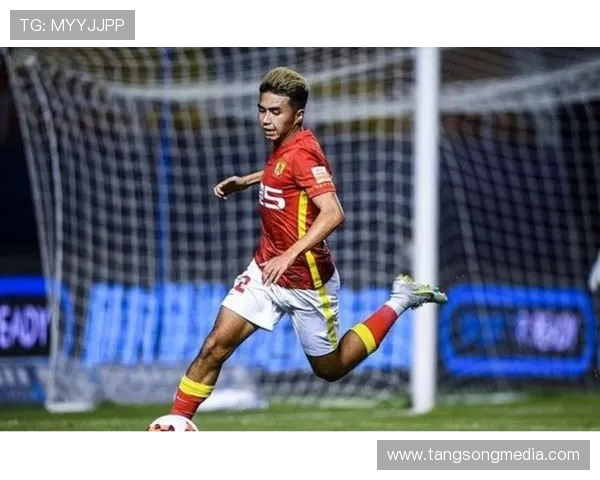 广州羽毛球队在城市联赛中以53分高居积分榜首位展现强劲实力 广州羽毛球队在城市联赛中以53分高居积分榜首位展现强劲实力