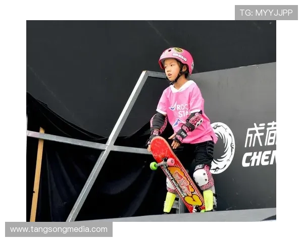 成都与深圳极限运动队赛后技术对比分析与复盘总结