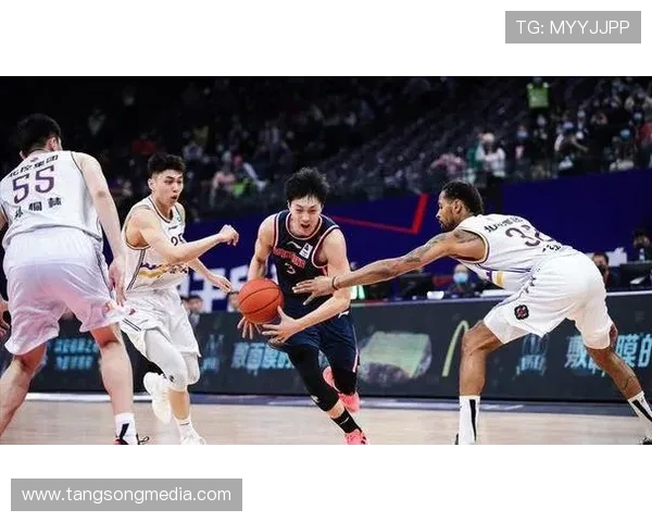 杭州篮球队阵地战分析:优劣势与未来发展方向探讨 杭州篮球队阵地战分析:优劣势与未来发展方向探讨