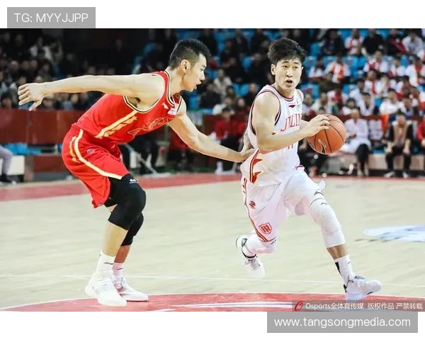 新疆与上海精彩对决全场回放分析及精彩瞬间回顾