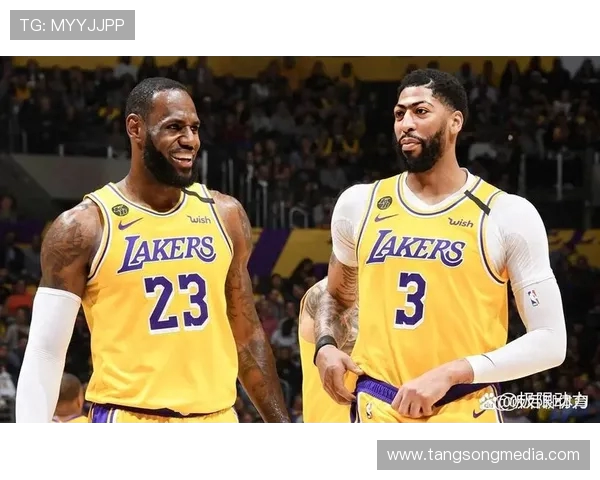 湖人对决热火2018年12月精彩回顾与赛季分析