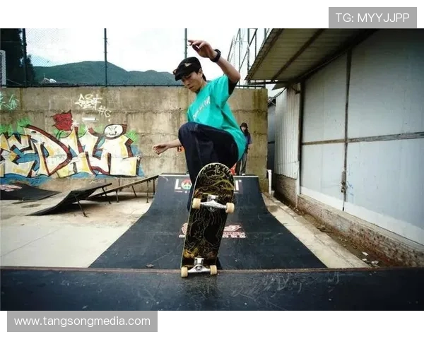 成都滑板队灵活性变革引发热议滑板文化新潮流的崛起与发展